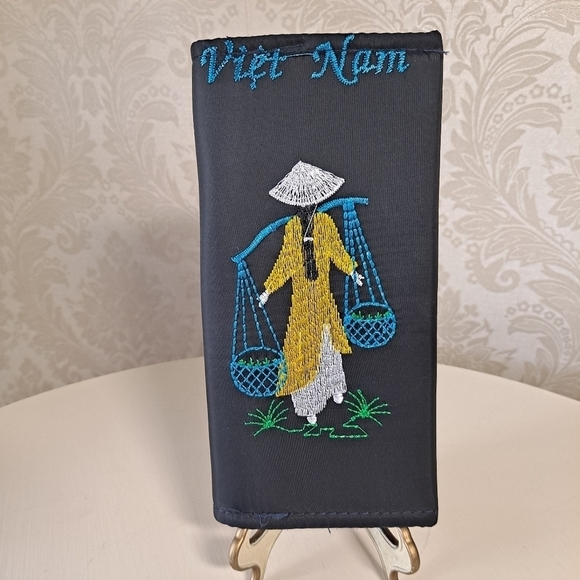 Vietnam Black Nylon Wallet - Picture 1 of 7